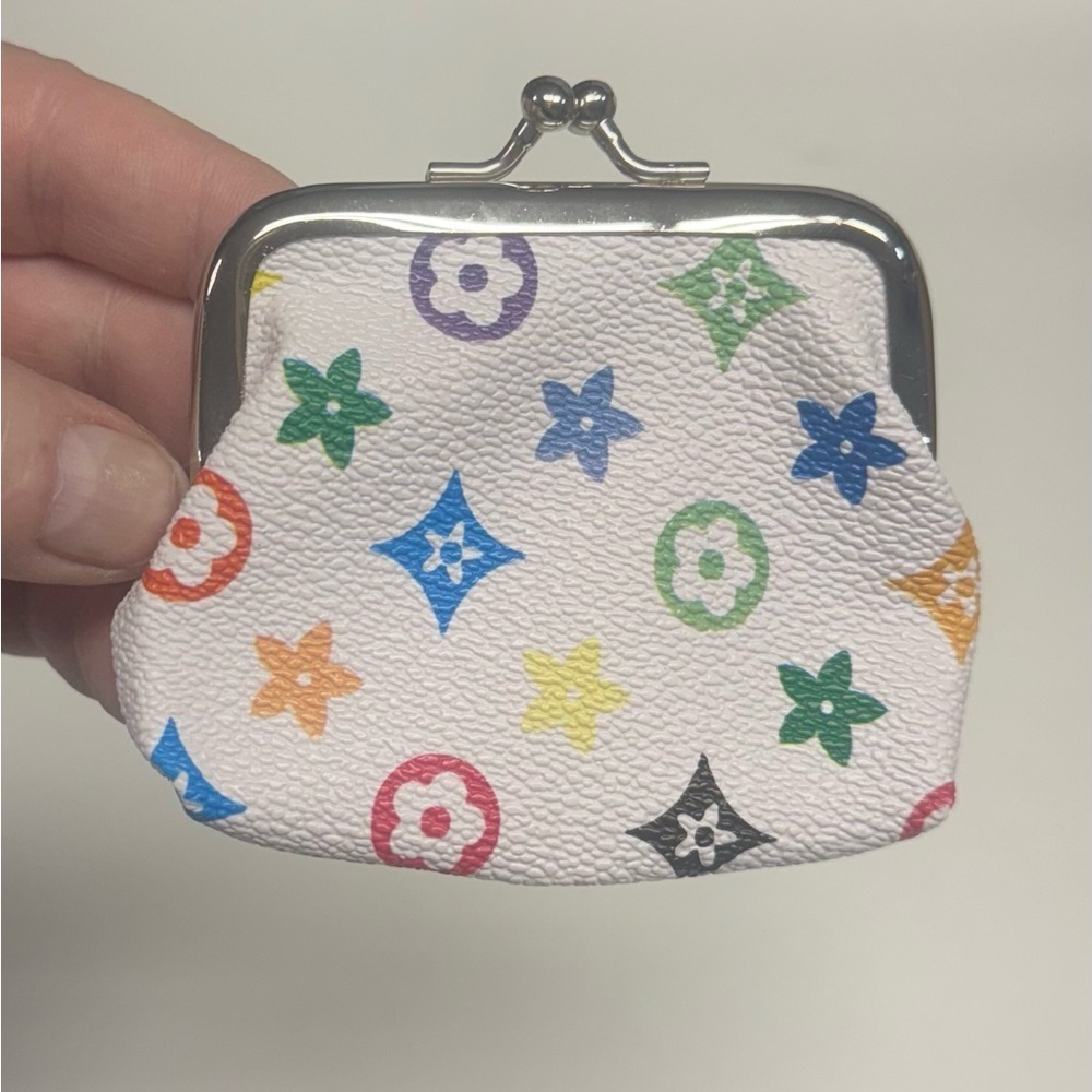 White Multicolor Coin Purse-Non Branded NWT